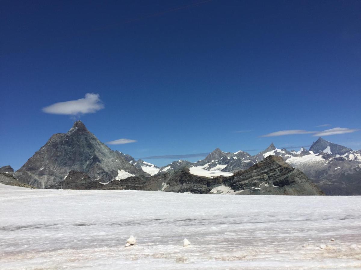 Complesso I Dadi - Condominio Cielo Alto Breuil-Cervinia Exteriér fotografie